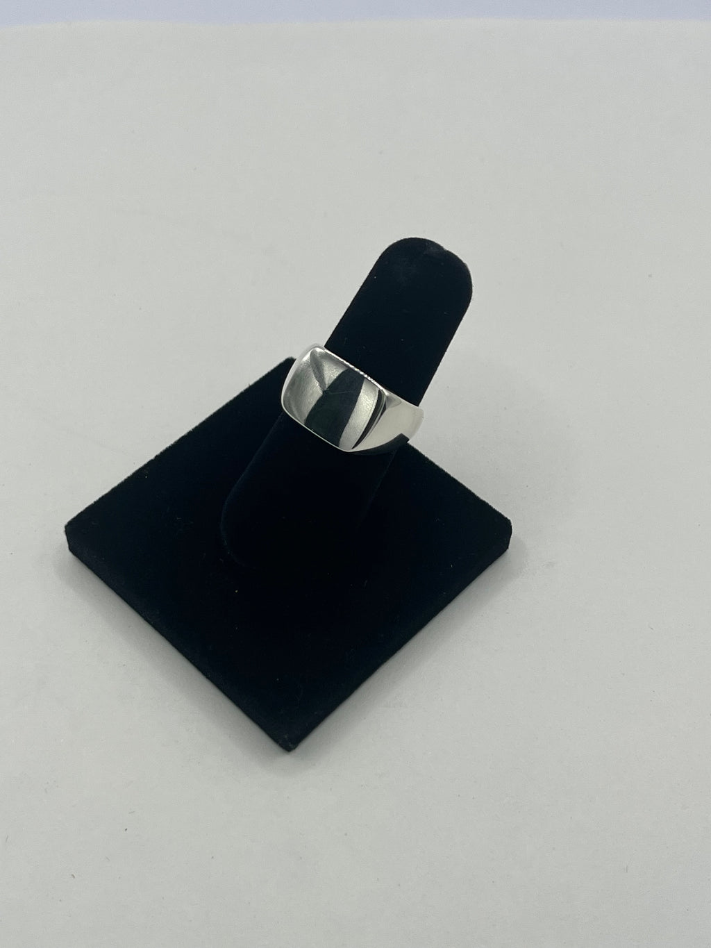 Square Signet