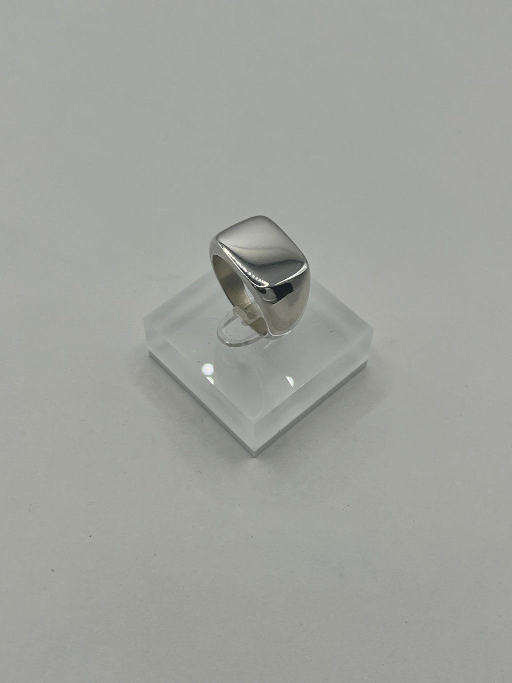 Square Signet