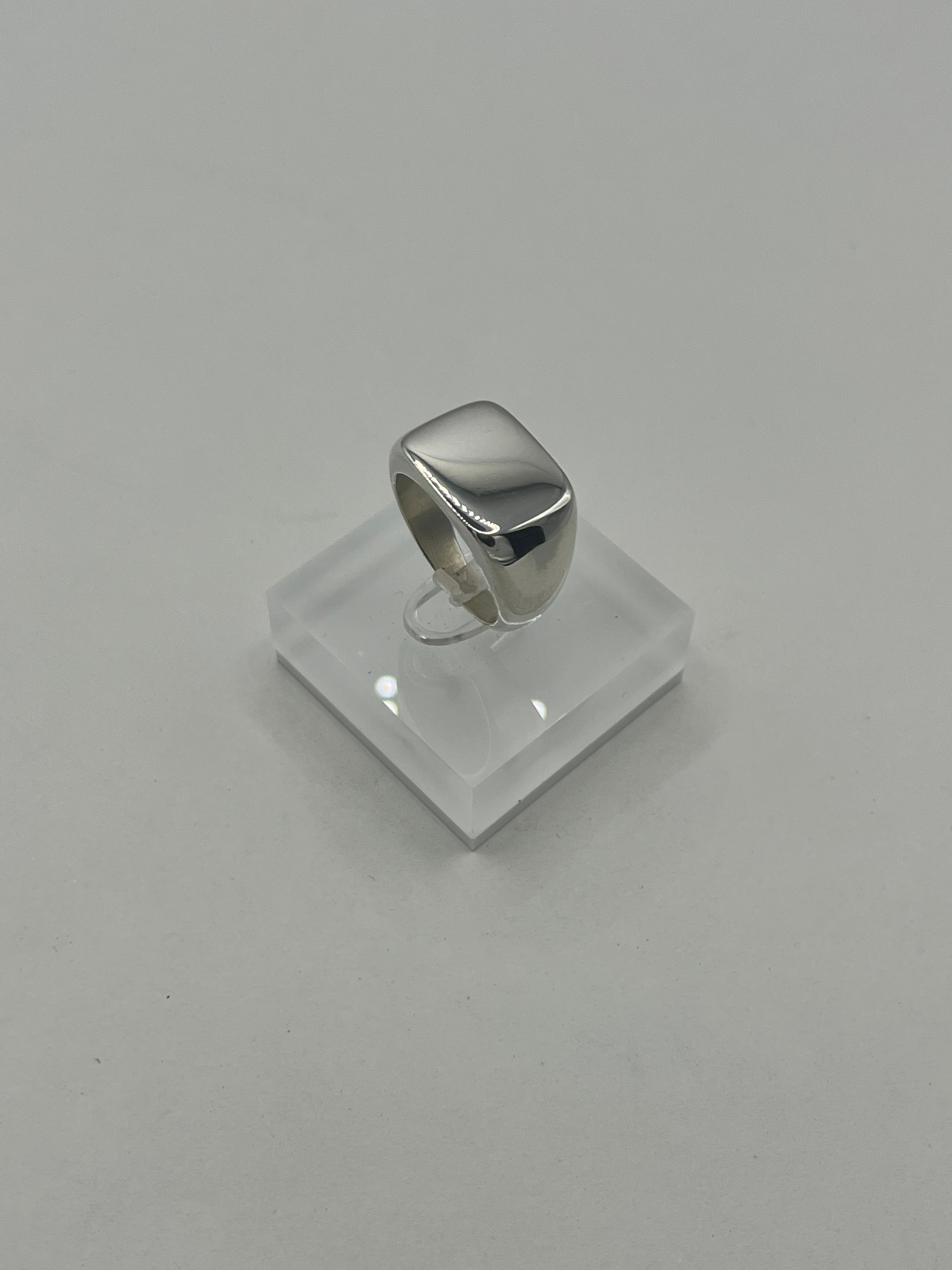 Square Signet