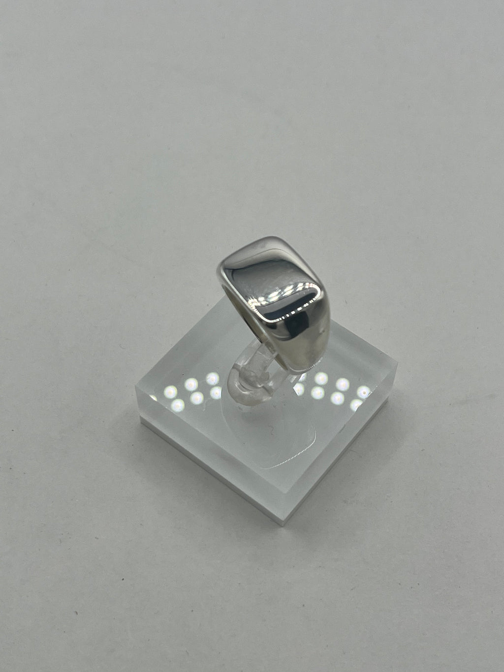 Square Signet