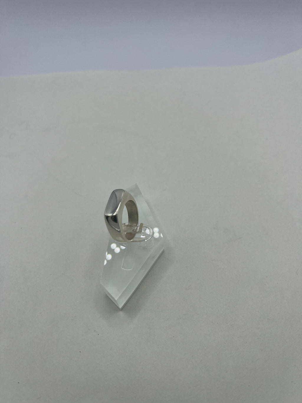 Flat Signet