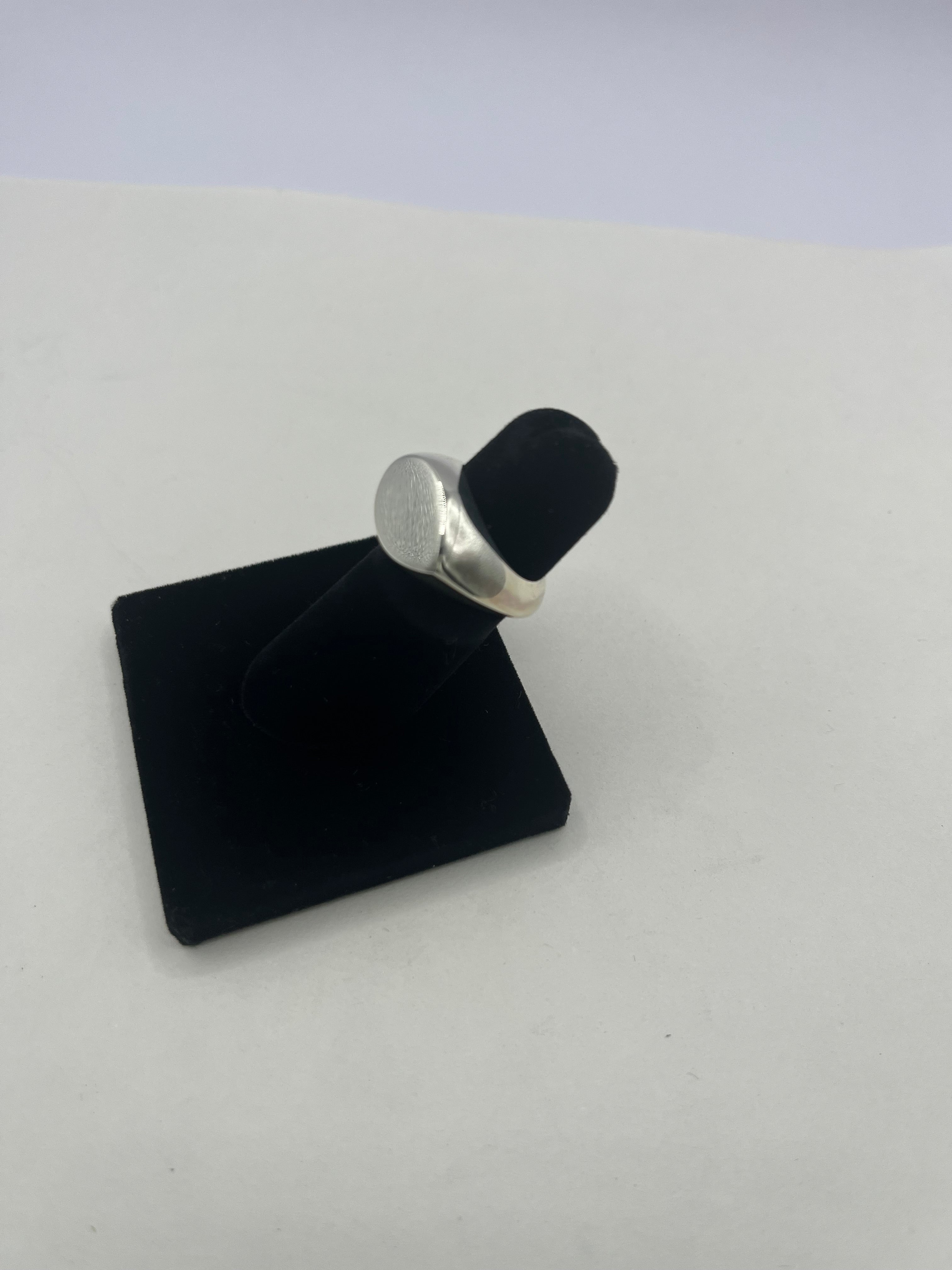 Teardrop Signet