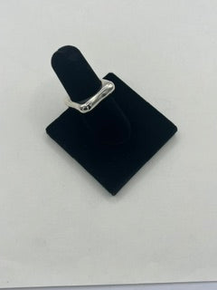 Round hole in a Square Ring